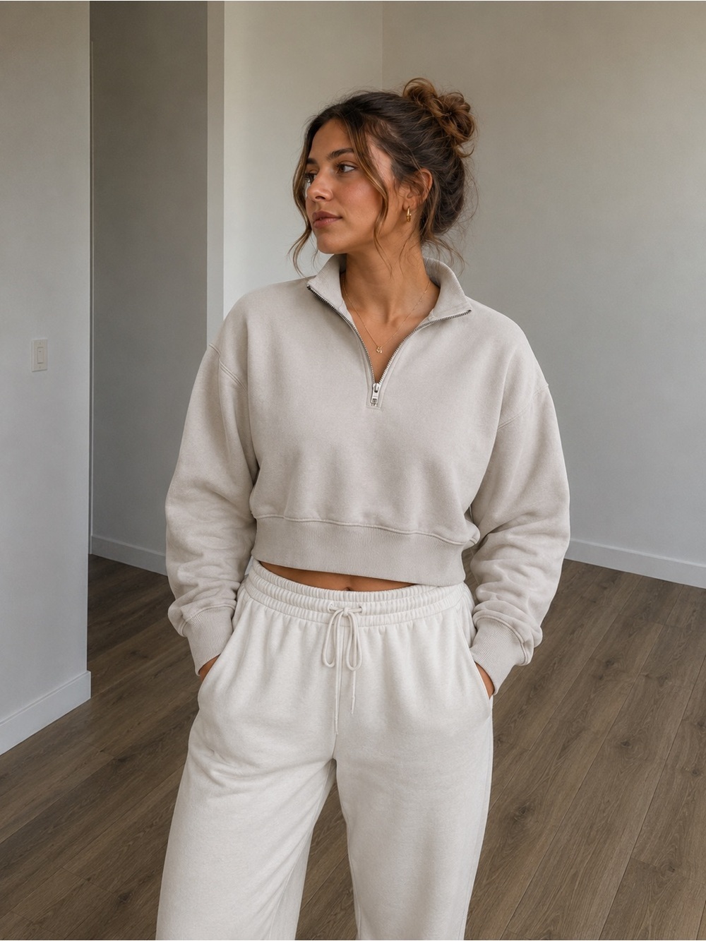 Wilfred Free by Aritzia Cropped Half-Zip Sweatshirt in Light Beige